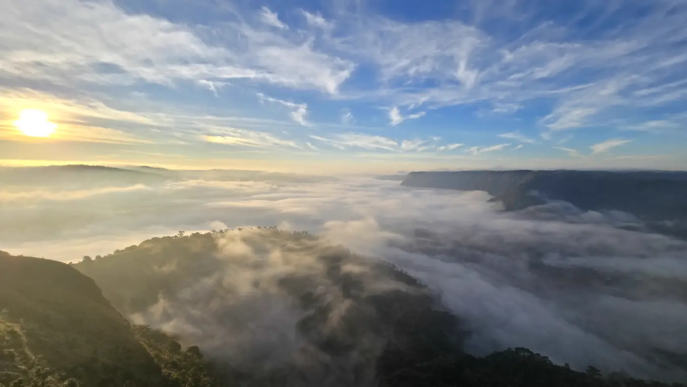 Nongjrong viewpoint, Meghalaya â€” clouds below your feet