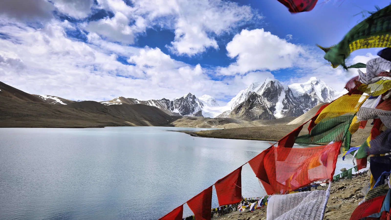 High-altitude Himalayan landscape on the Sikkim circuit